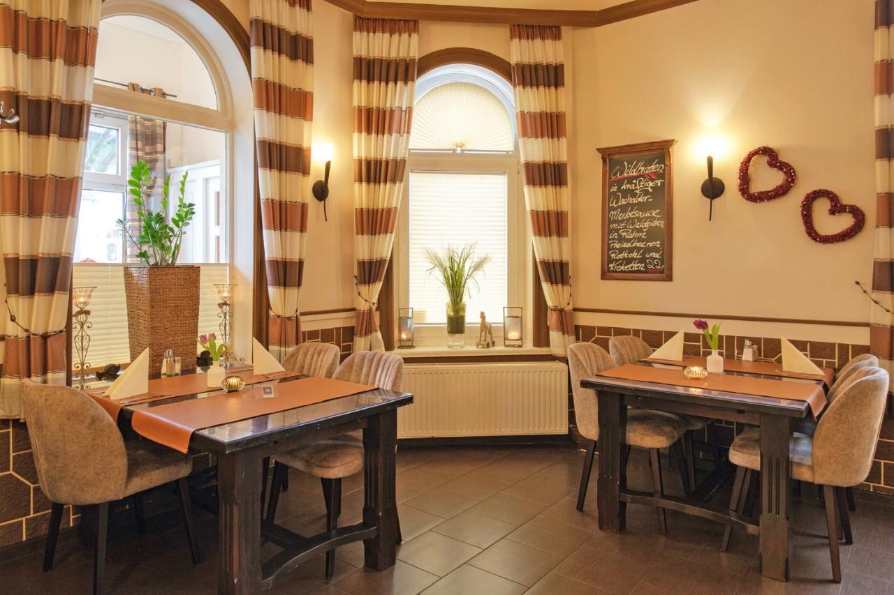 Hotel-Restaurant Holsteiner Hof Geesthacht Εξωτερικό φωτογραφία
