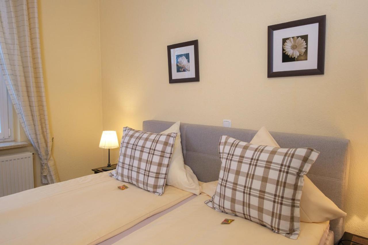 Hotel-Restaurant Holsteiner Hof Geesthacht Εξωτερικό φωτογραφία
