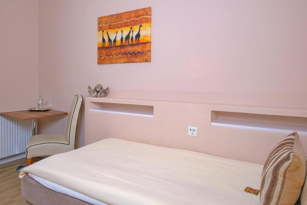 Hotel-Restaurant Holsteiner Hof Geesthacht Εξωτερικό φωτογραφία