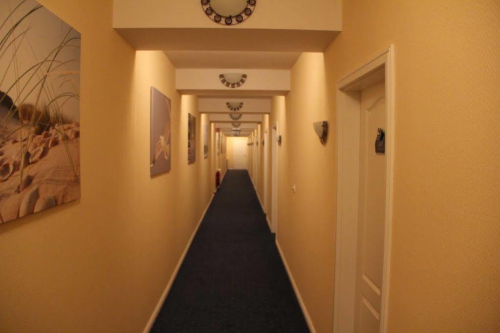 Hotel-Restaurant Holsteiner Hof Geesthacht Εξωτερικό φωτογραφία
